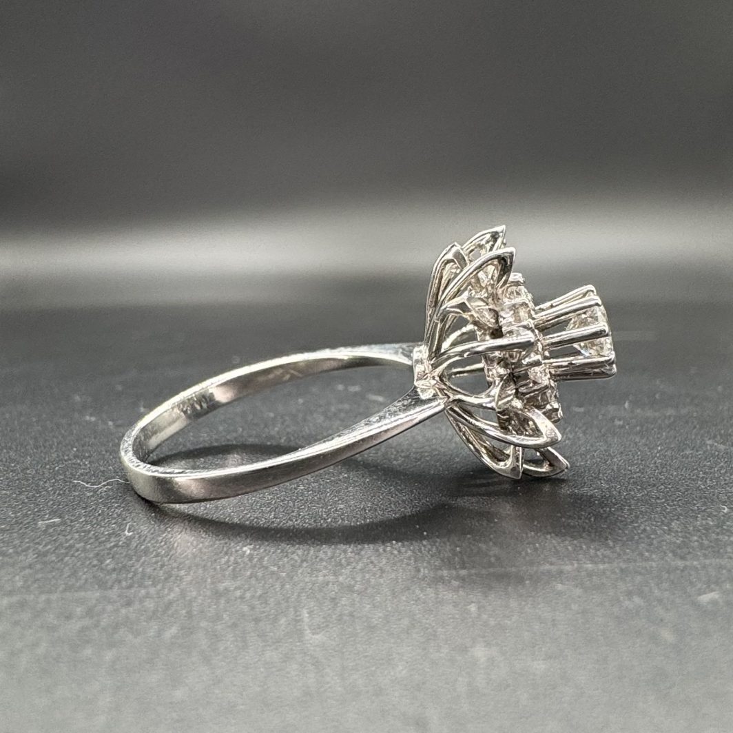 MMA - Expositor de anillo de estilo vintage para exhibición de joyas (6  anillos)
